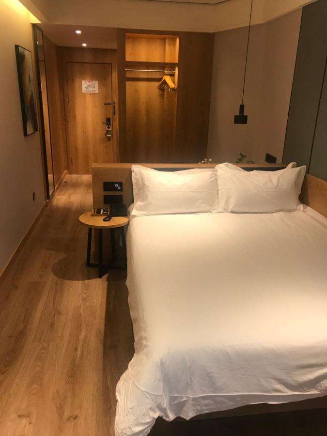 Beijing Zhanghe Hotel Exterior photo